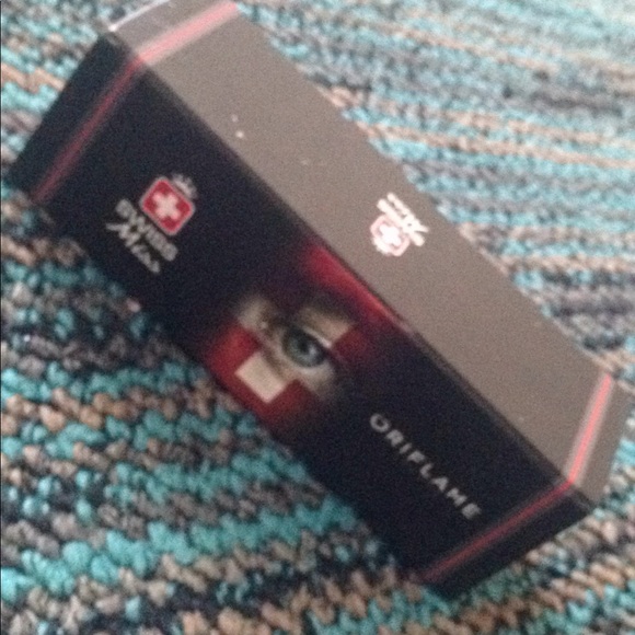 SWISS MISS SUNGLASSES - Picture 5 of 5